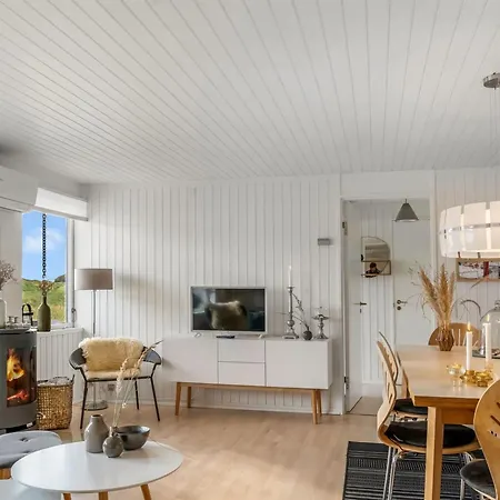 Tarvo - 400m From The Sea By Interhome Hébergement de vacances