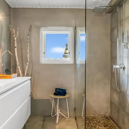 Tarvo - 400m From The Sea By Interhome